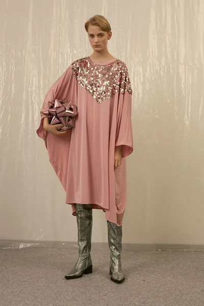 Look 14